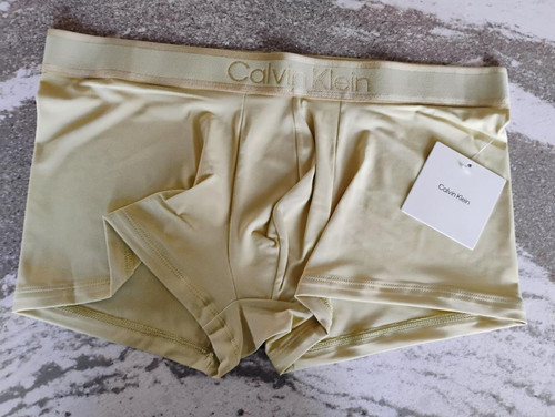 Calvin klein tonal logo - calvin,