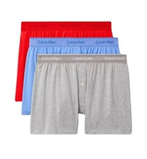 Nuovo con etichetta. Calvin